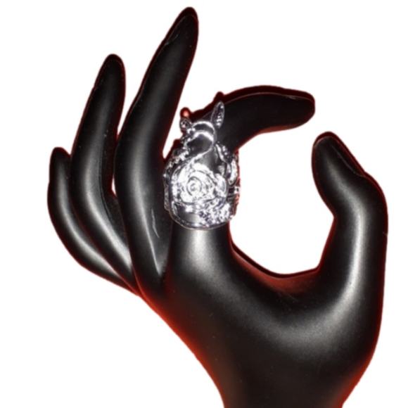 VINE & ROSE Ring - Picture 8 of 10